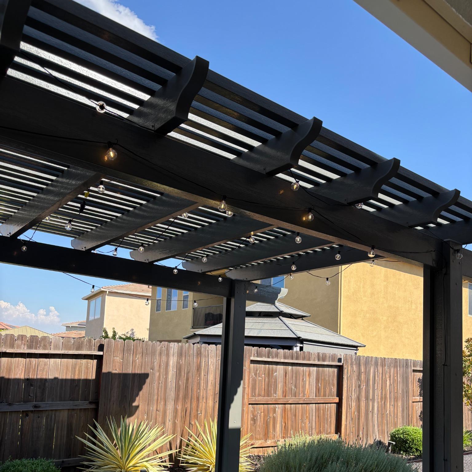 Outdoor pergola lighting